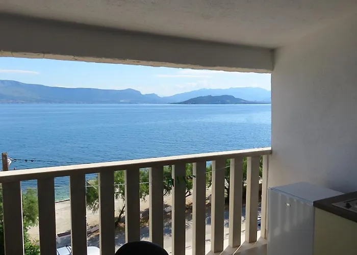 Villa Ana