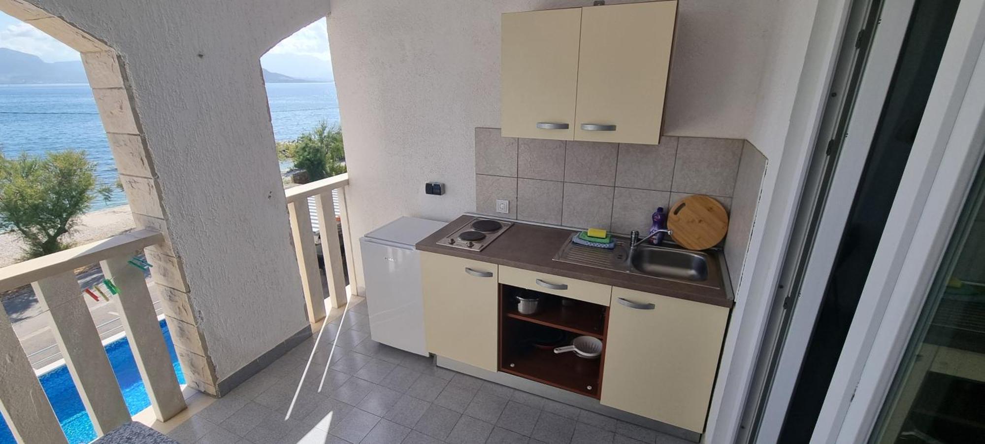 Aparthotel Ana 3*