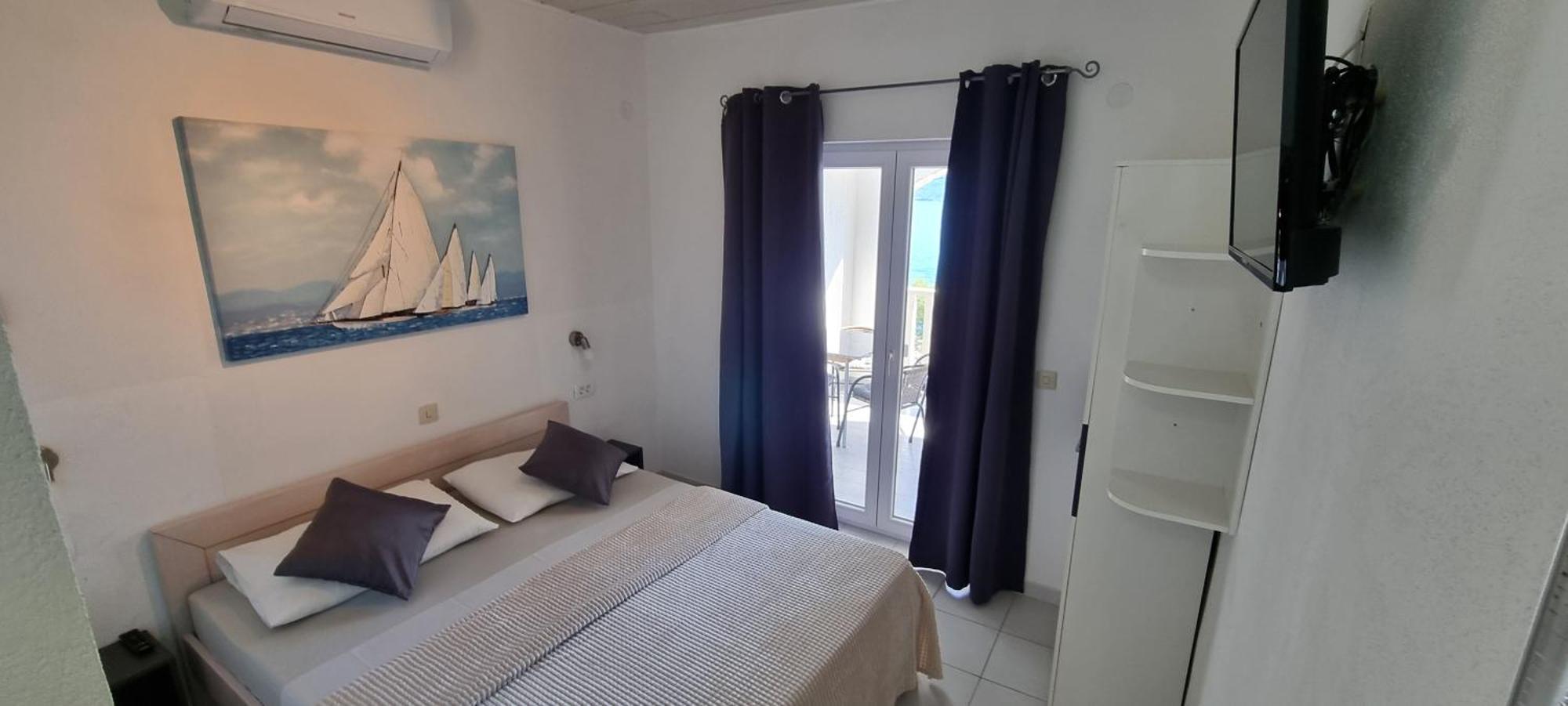 Ana Aparthotel 3*